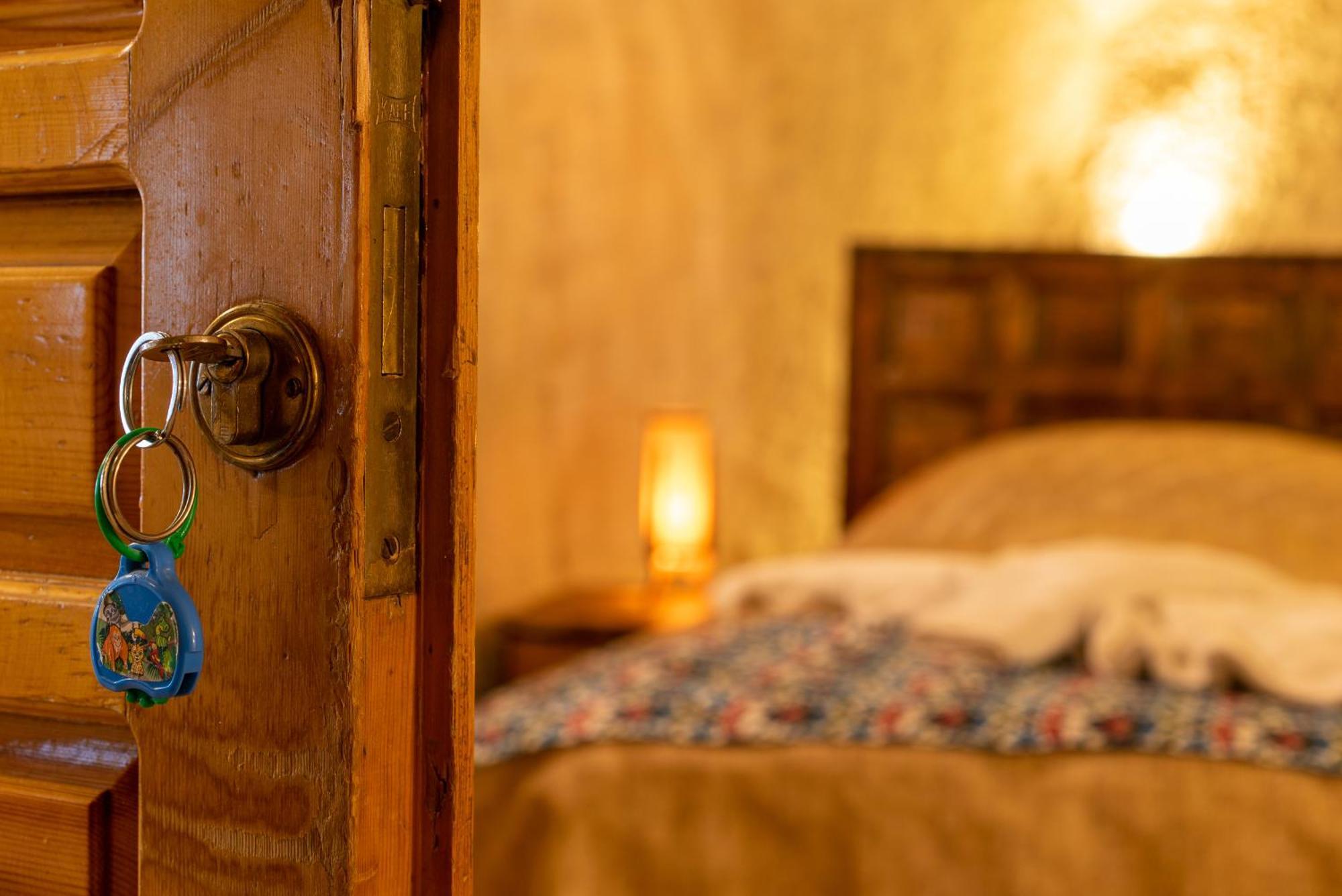 Cappadocia Inans Cave & Swimming Pool Hot Hotel Nevşehir Ngoại thất bức ảnh