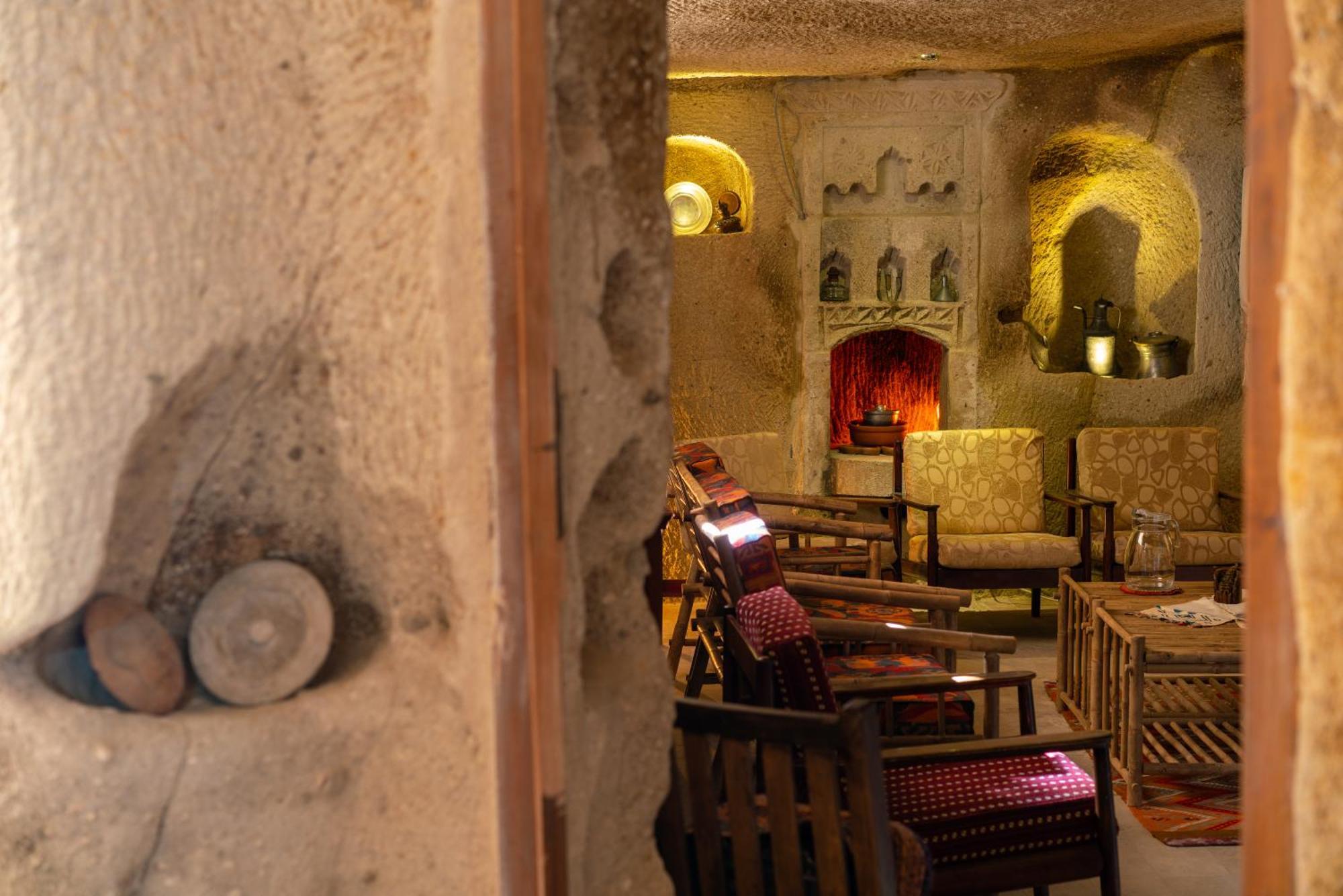 Cappadocia Inans Cave & Swimming Pool Hot Hotel Nevşehir Ngoại thất bức ảnh